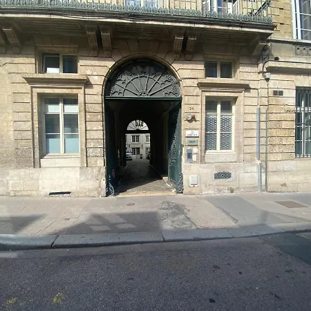 Studio - Proche vieux marché Apartamento